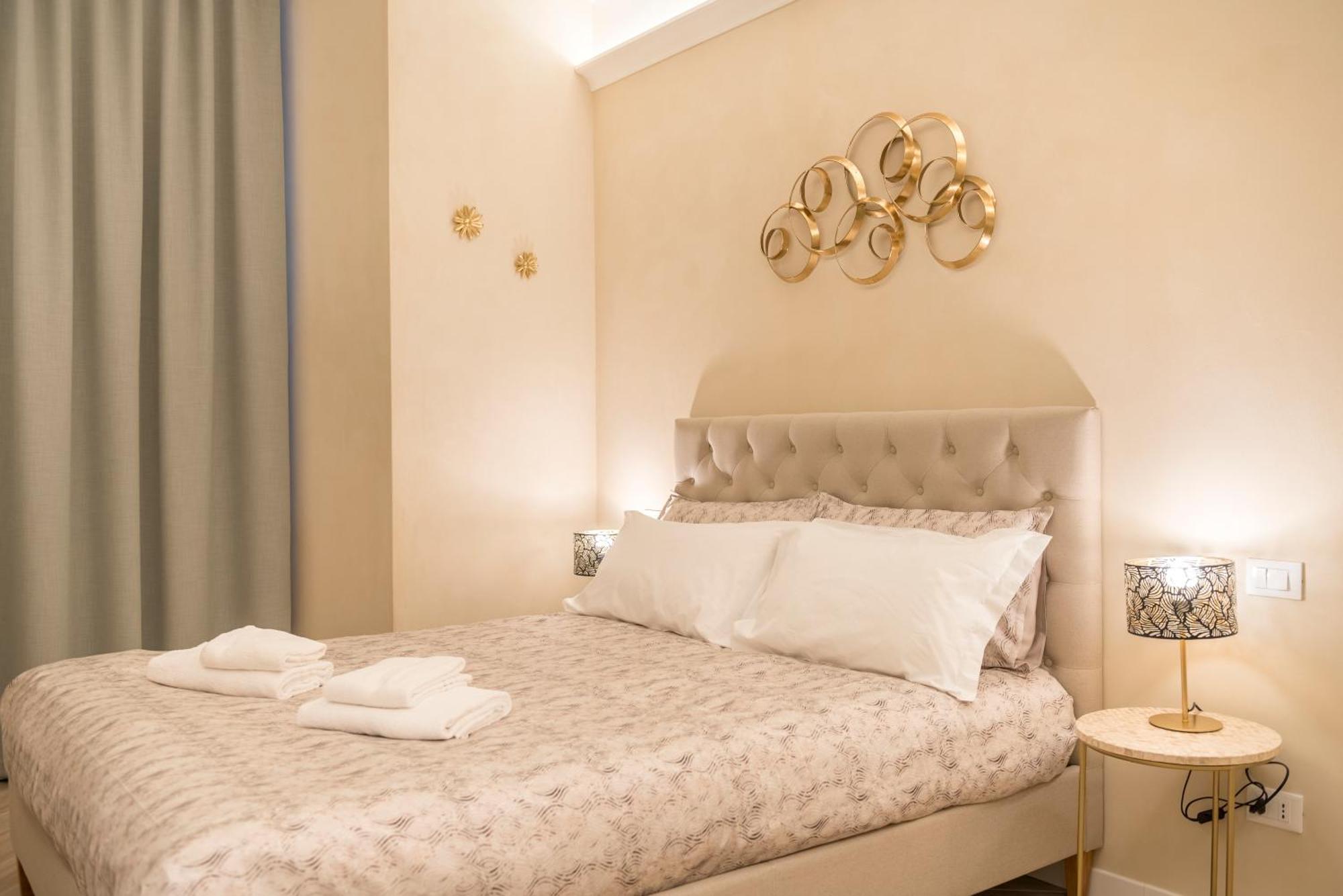Apartamento Golden Chic - Citta Alta Bérgamo Habitación foto