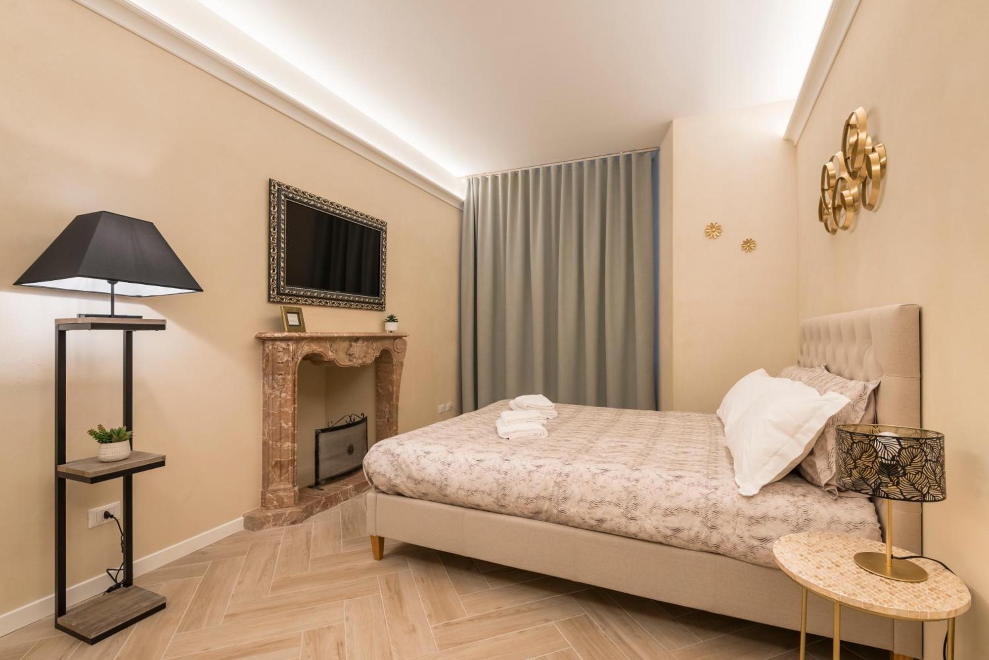 Apartamento Golden Chic - Citta Alta Bérgamo Habitación foto